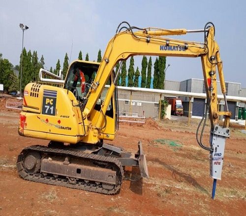 How do Excavators & Backhoe Loaders Facilitate Infra Growth?