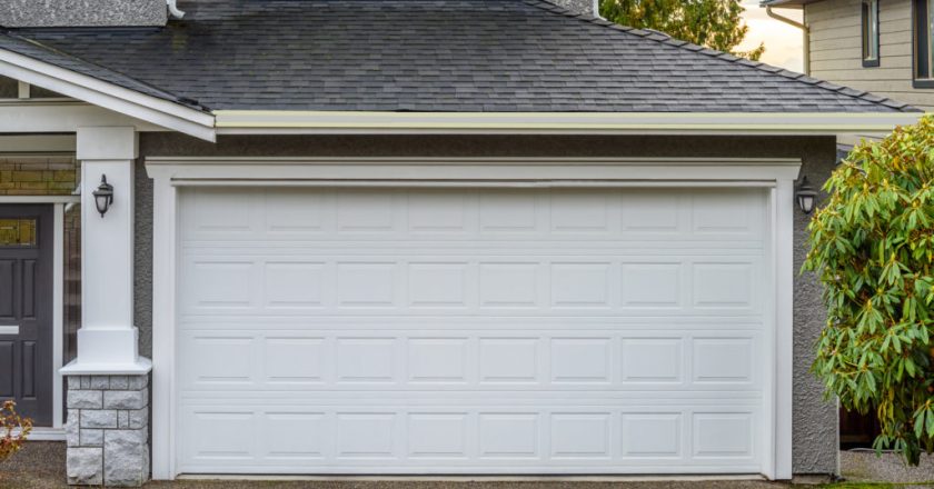 How to Choose the Right Garage Door Repair Company in Fairfax Va
