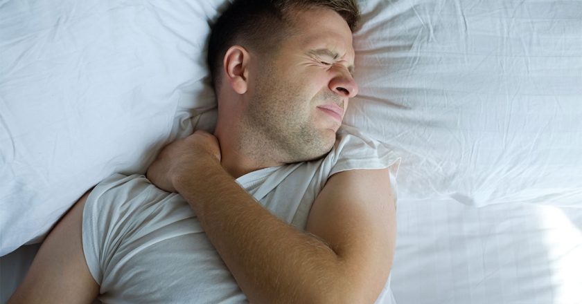 How to Sleep Well With Chronic Pain