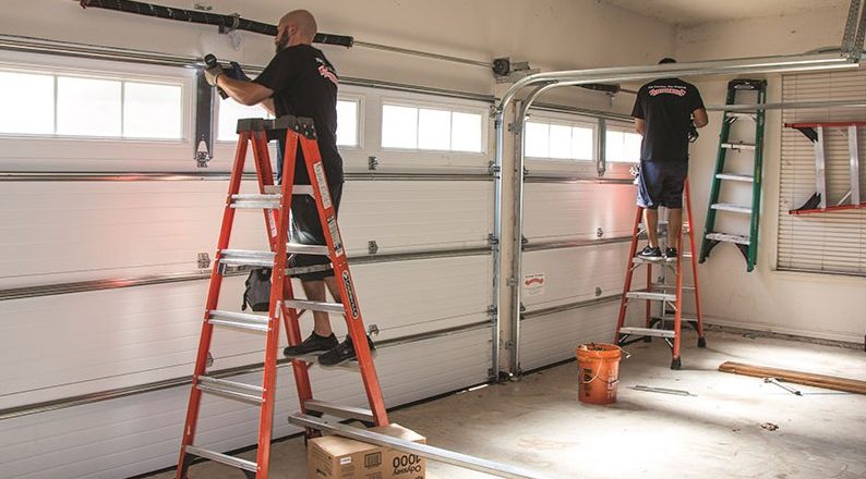How to Choose the Best Garage Door Repair Service in Issaquah
